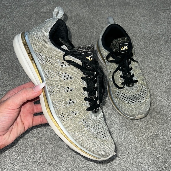 APL GOLD SNEAKERS - Picture 1 of 4
